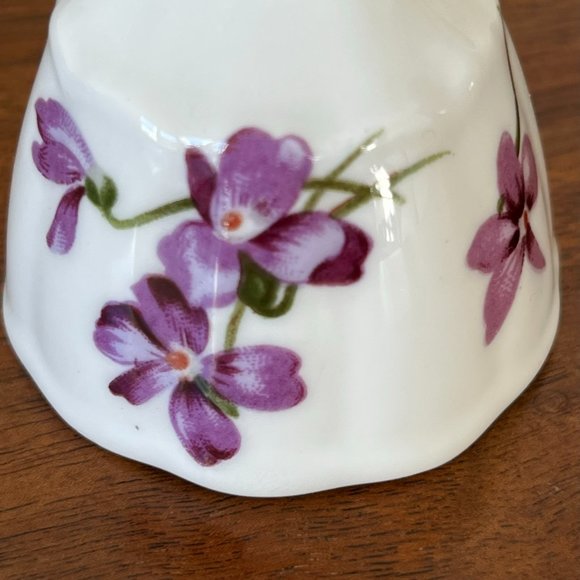 Hammersley Vintage Fine Bona China Small Bell from England Violets Heart Handle - Picture 8 of 8